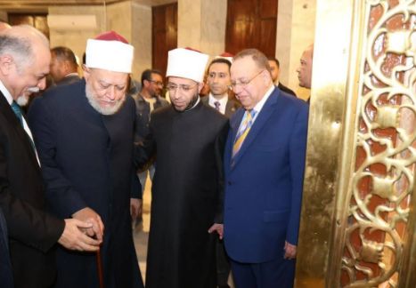 افتتاح مسجد السيدة عائشة بعد ترميم شامل بـ30 مليون جنيه (صور) - الخليج الان