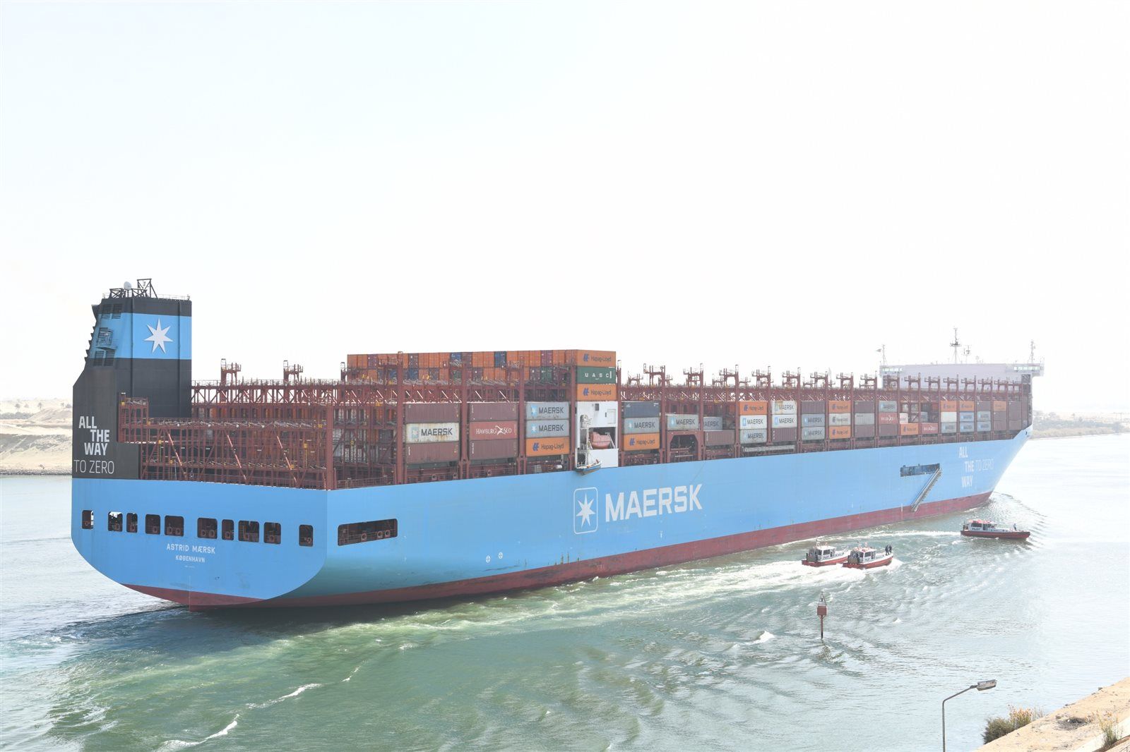 قناة السويس تستقبل سفينة الحاويات ASTRID MAERSK في أولى رحلاتها البحرية عبر القناة - الخليج الان