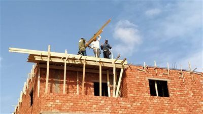 قانون البناء الموحد يضع قواعد جديدة لتراخيص البناء ويحدد مسؤوليات المهندس والجهة الإدارية - الخليج الان