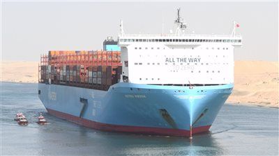 قناة السويس تستقبل سفينة الحاويات ASTRID MAERSK في أولى رحلاتها البحرية عبر القناة - الخليج الان