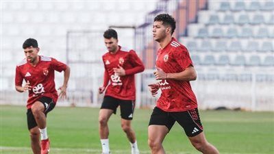 بعد أداء مناسك العمرة.. عودة إمام عاشور للتدريب المنفرد في الأهلي - الخليج الان