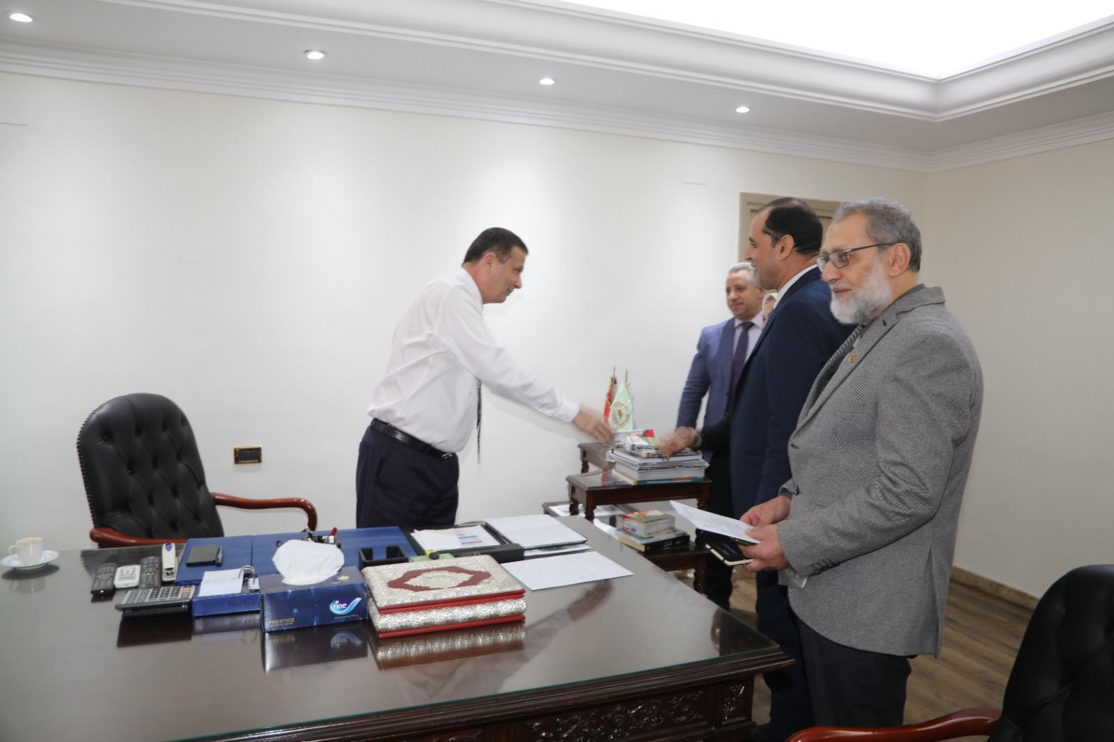 وزير الزراعة: تجديد الثقة دافع لتعزيز دعم الفلاح وتحقيق الأمن الغذائي - الخليج الان