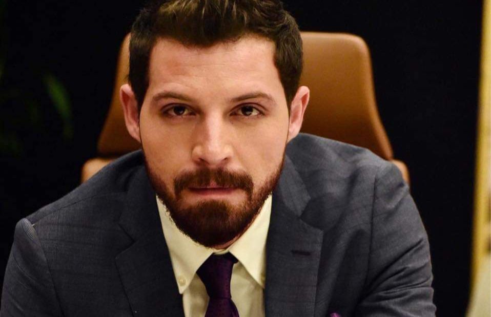 الفتاة التي اتهمت محمود حجازي بالاعتداء عليها: اتعرض لحملات تشويه.. وأثق في القضاء - الخليج الان