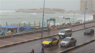 تحذيرات عاجلة من طقس غد الخميس وتراجع في درجات الحرارة - الخليج الان