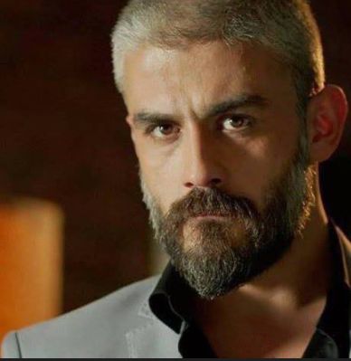 بعد رحيله خلال الساعات الماضية.. تعرف على سبب وفاة الممثل التركي كانبولات جوركيم أرسلان - الخليج الان