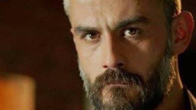 بعد رحيله خلال الساعات الماضية.. تعرف على سبب وفاة الممثل التركي كانبولات جوركيم أرسلان - الخليج الان