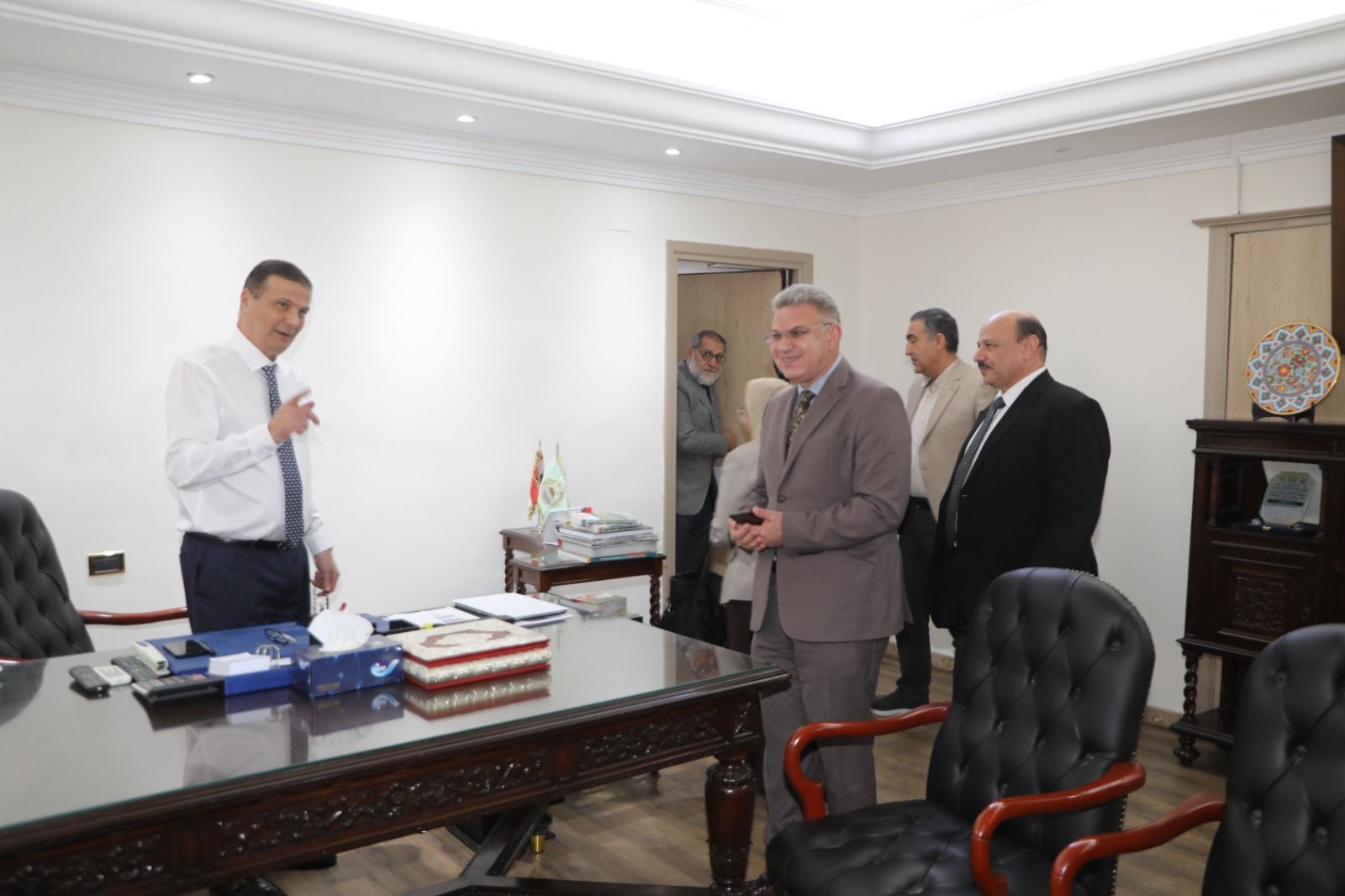 وزير الزراعة: تجديد الثقة دافع لتعزيز دعم الفلاح وتحقيق الأمن الغذائي - الخليج الان