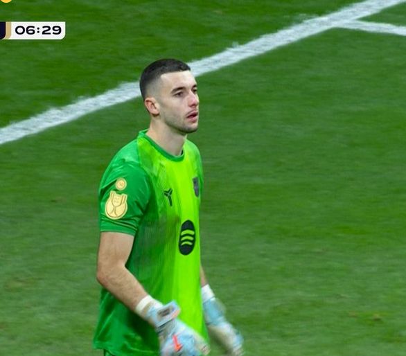 برشلونه واتلتيكو مدريد.. خوان جارسيا حارس برشلونة يسجل هدف عكسي في مرماه لصالح أتلتيكو مدريد في نصف نهائي كأس ملك إسبانيا - الخليج الان