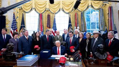 تمرد جمهوري نادر تحت القبة: الكونجرس الأمريكي يوجه صفعة لترمب ويُسقط رسوم كندا - الخليج الان