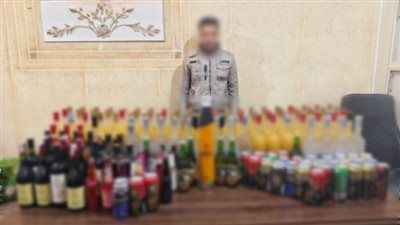 بحوزته زجاجات مجهولة.. سقوط تاجر الخمور المغشوشة في الدقهلية - الخليج الان
