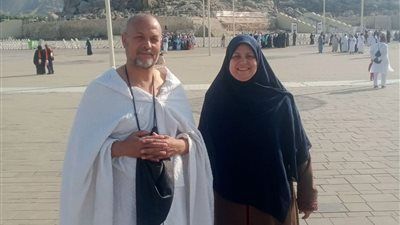 الإعلامي أحمد دياب ينعي زوجة عمه الداعية الدكتور محمد ماهر البحيري - الخليج الان