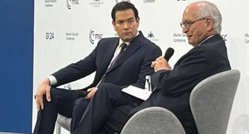 وزير الخارجية الأمريكي: نقف على حافة كارثة عالمية جديدة - الخليج الان