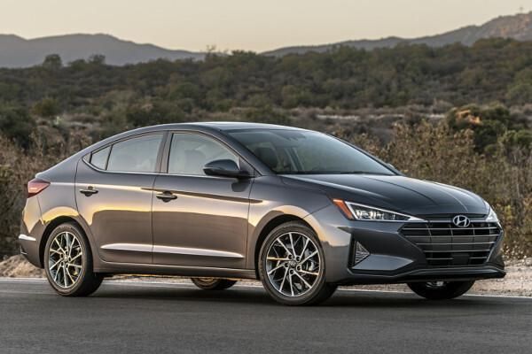 أيهما أفضل في مصر 2026؟ هيونداي إلنترا ID أم شيرى أريزو 6 جي تي.. (المواصفات والأسعار) - الخليج الان