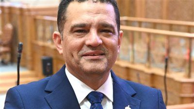 تحرك برلماني ضد ووزير التربية والتعليم لحرمان موظفين من حافز الـ1000 جنيه - الخليج الان