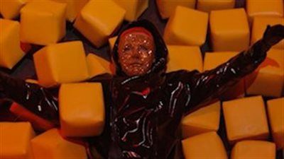 ممثل أم رياضي؟.. ضيف برنامج رامز جلال اليوم 1 رمضان - الخليج الان