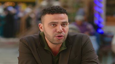 مسلسل الكينج الحلقة 5.. حمزة يتحدى بدير ويتورط مع الصياد - الخليج الان