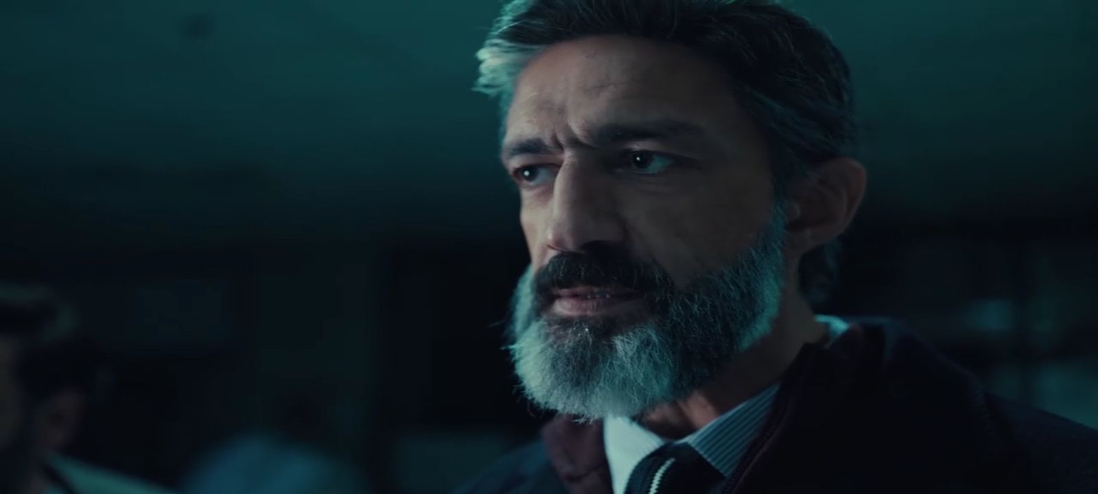 مسلسل سوا سوا الحلقة 6.. وفاة جد أحمد مالك ودخوله في حالة انهيار - الخليج الان