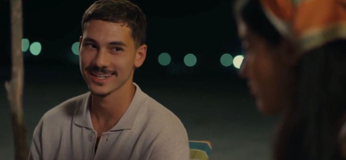 يوسف وهبي.. إطلالة أرستقراطية متميزة في مسلسل كلهم بيحبوا مودي - الخليج الان