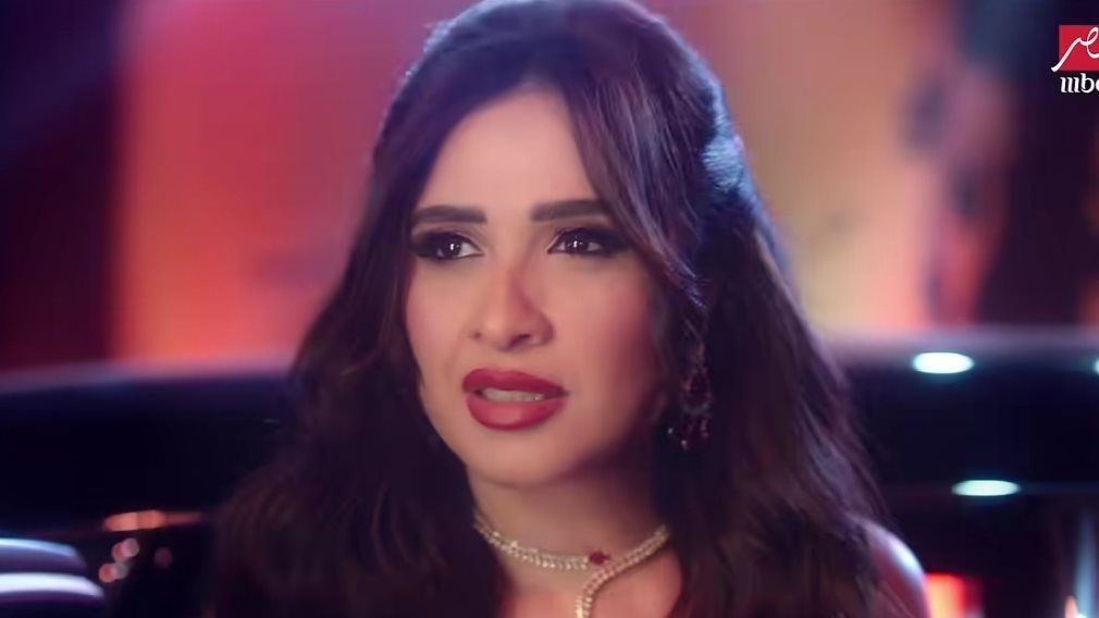 مواعيد مسلسل وننسى اللي كان الحلقة 9.. هل يقتل بدر جليلة؟ - الخليج الان