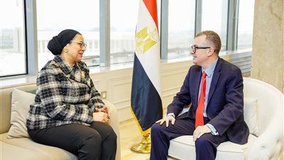 وزير التخطيط ورئيسة المجلس القومي للمرأة يبحثان إطلاق إطار موحّد لإدماج قضايا المرأة في خطط التنمية - الخليج الان