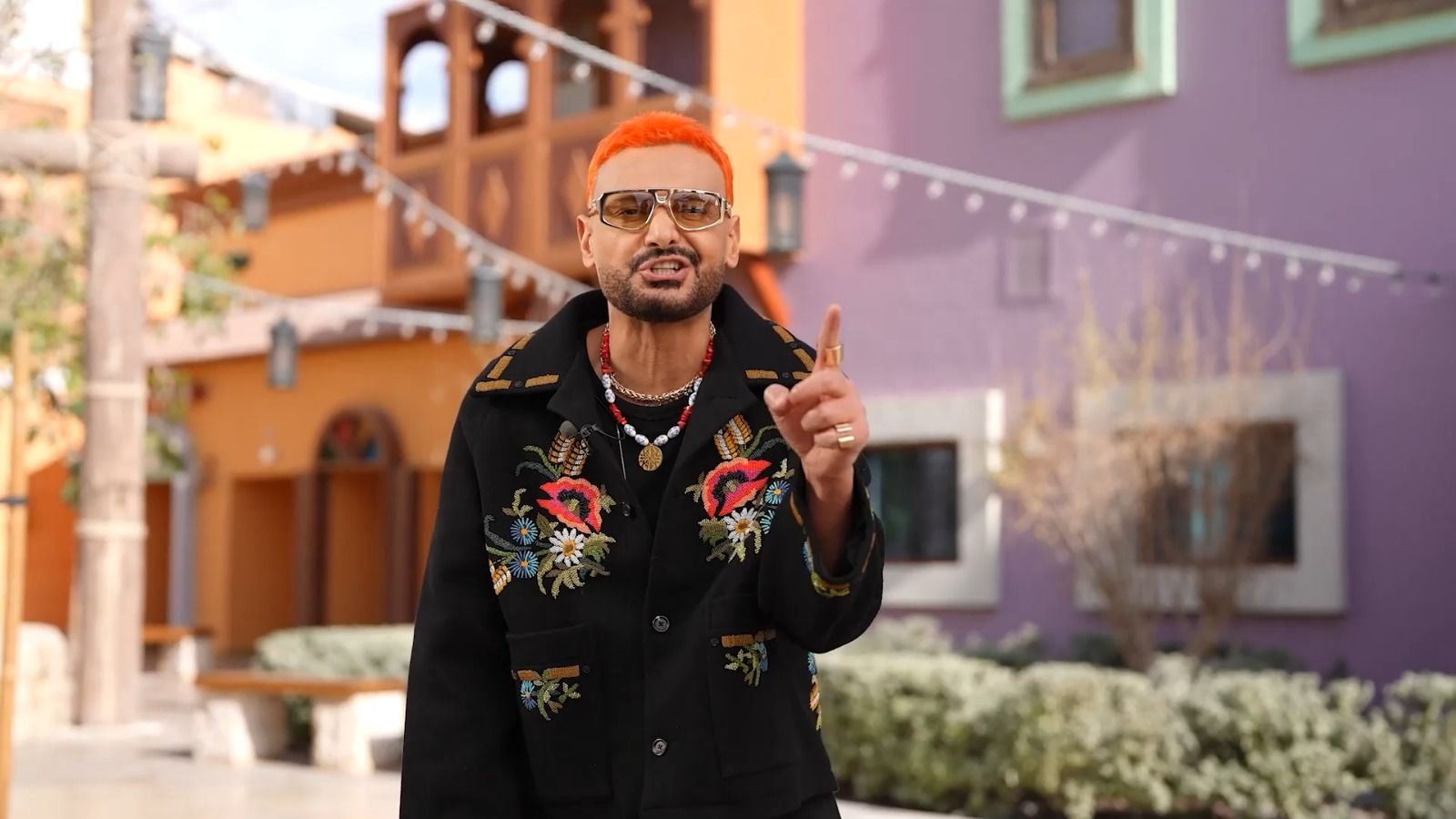 رامز جلال عن غادة عادل: كانت حياتها هي وجوزها زي اللوز وما صدقت انها اتطلقت - الخليج الان