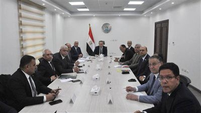 وزير التعليم العالي يجتمع برؤساء الجامعات الأهلية لمتابعة انتظام الدراسة بالفصل الدراسي الثاني - الخليج الان