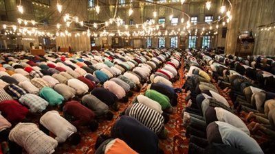 صلاة التراويح في رمضان 2026.. عدد الركعات وأفضل طريقة للخشوع - الخليج الان