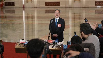 الصين: صناعة الذكاء الاصطناعي تجاوزت 173 مليار دولار في عام 2025 - الخليج الان