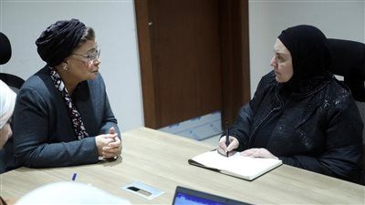 نائب وزير الصحة تبحث مع مساعد وزير الأوقاف تعزيز التعاون لدمج الرسائل السكانية والصحية في الخطاب الديني - الخليج الان