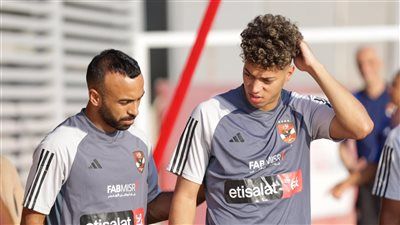 رسالة خاصة من إمام عاشور نجم الأهلي لـ أفشة في عيد ميلاده الـ30.. صور - الخليج الان