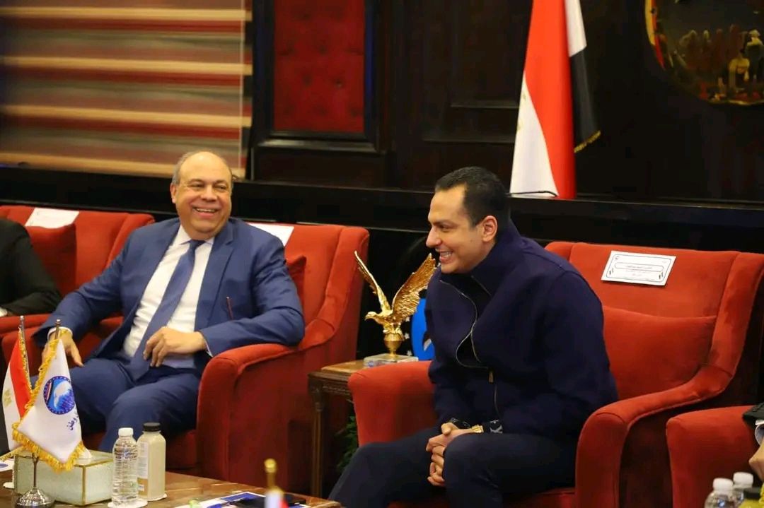 وزير الطيران في ضيافة مستقبل وطن: تطوير مصر للطيران ورفع كفاءة المطارات والإرتقاء بمستوى الخدمات أهم الأولويات - الخليج الان