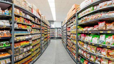 أسعار السلع الأساسية في الأسواق المصرية اليوم.. ارتفاع أم استقرار؟ - الخليج الان