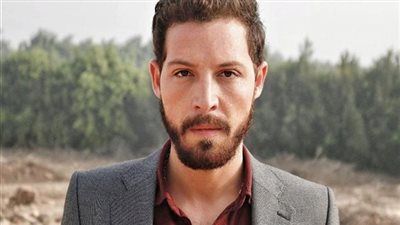 بعد قليل.. الحكم على الفنان محمود حجازي في قضية ضرب زوجته - الخليج الان