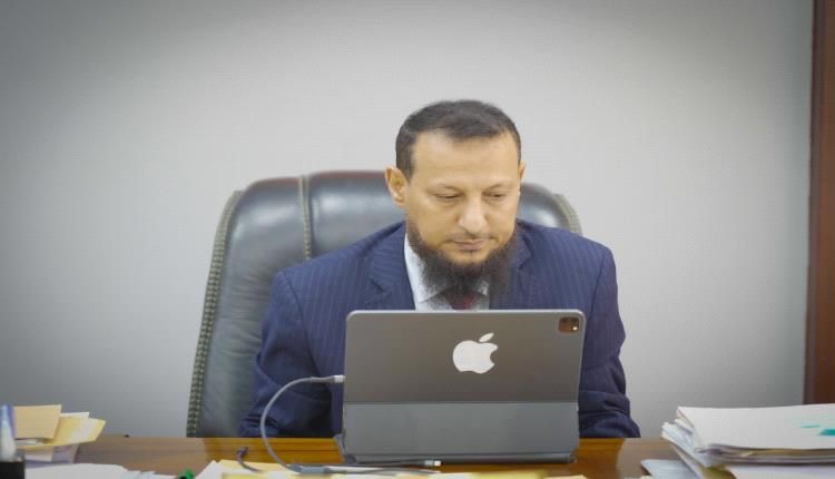 المحافظ عبد الرحمن شيخ يبحث مع السفيرة الفرنسية آفاق التعاون وسبل دعم مسارات التنمية في العاصمة عدن