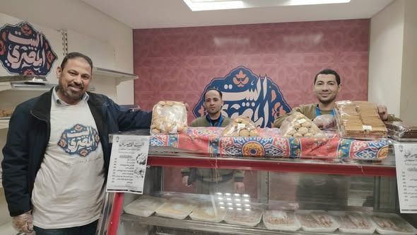 «التضامن الاجتماعي»: منفذ «البيت المصري» بالعاصمة الإدارية يواصل توفير الوجبات الجاهزة ونصف المطهية للعاملين خلال رمضان - الخليج الان