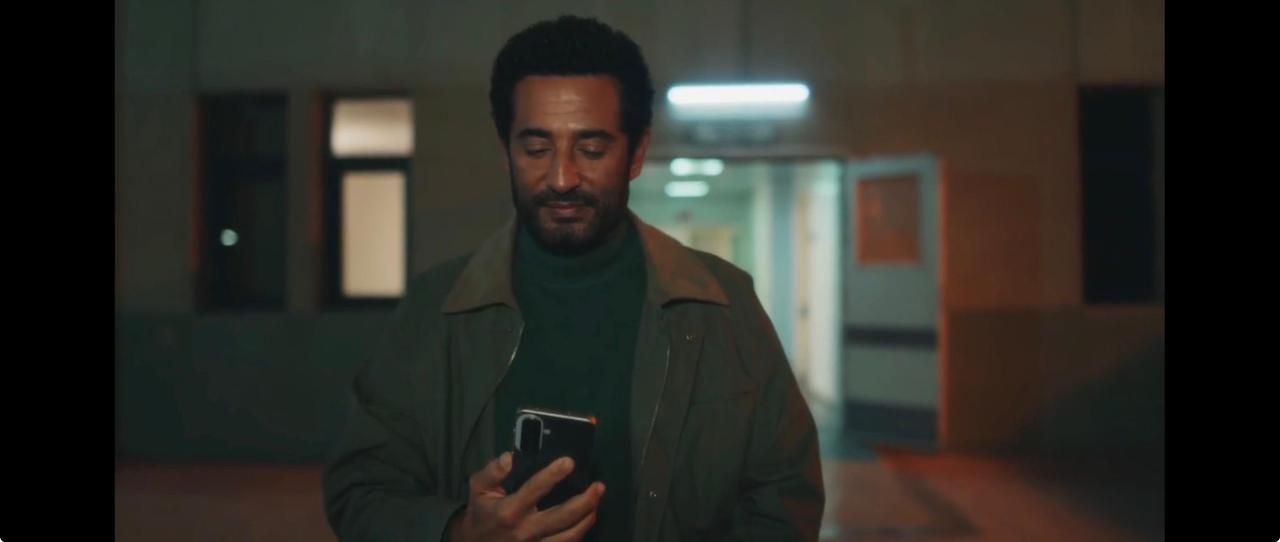 مسلسل إفراج الحلقة 28.. عمرو سعد يبيع مبادئه من أجل إنقاذ أسرته - الخليج الان