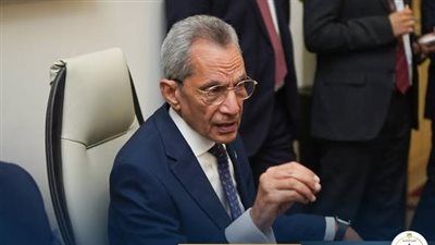المستشار هانى حنا يؤكد أهمية تطوير منظومة الاتصال السياسي بين الحكومة والبرلمان - الخليج الان