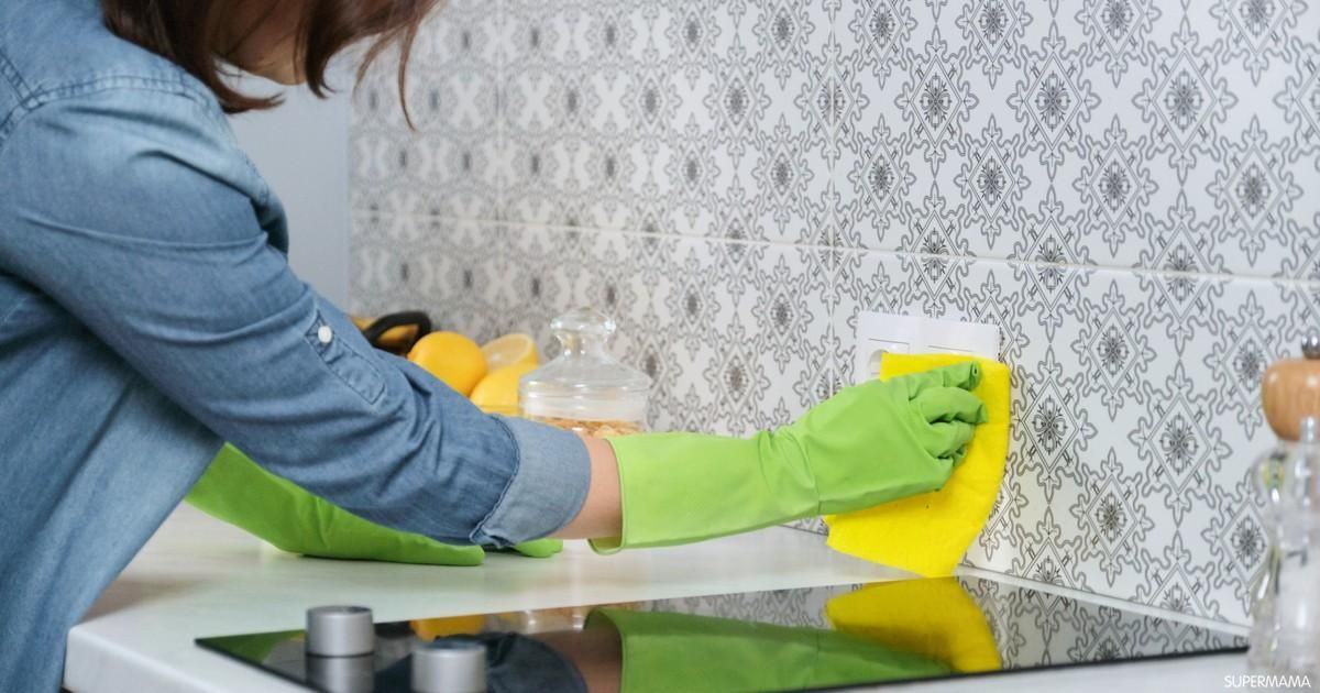 وداعاً للطرق التقليدية.. خلطة سحرية لتنظيف الحوائط من الدهون.. تعرفي عليها - الخليج الان