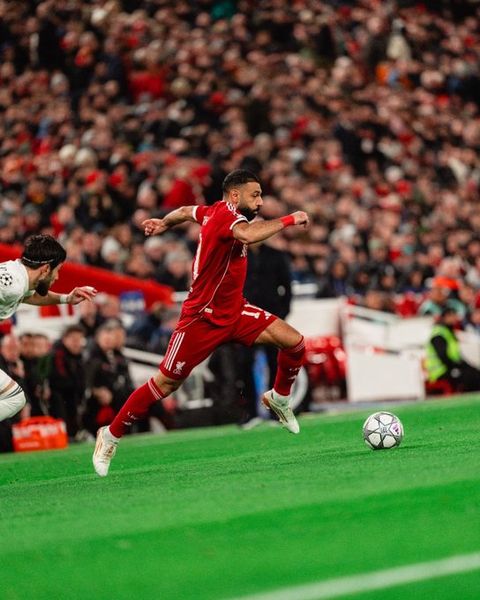 ليفربول.. محمد صلاح يسجل هدف عالمي لـ ليفربول في مرمى جالطة سراي بدوري أبطال أوروبا - الخليج الان