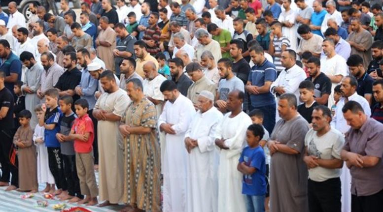 موعد صلاه العيد الفطر المبارك.. تعرف على التوقيتات كاملة في كل المحافظات - الخليج الان