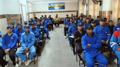 قانون التعليم يحدد ضوابط اختيار وتأهيل معلمي المدارس الفنية ونظام الخمس سنوات - الخليج الان