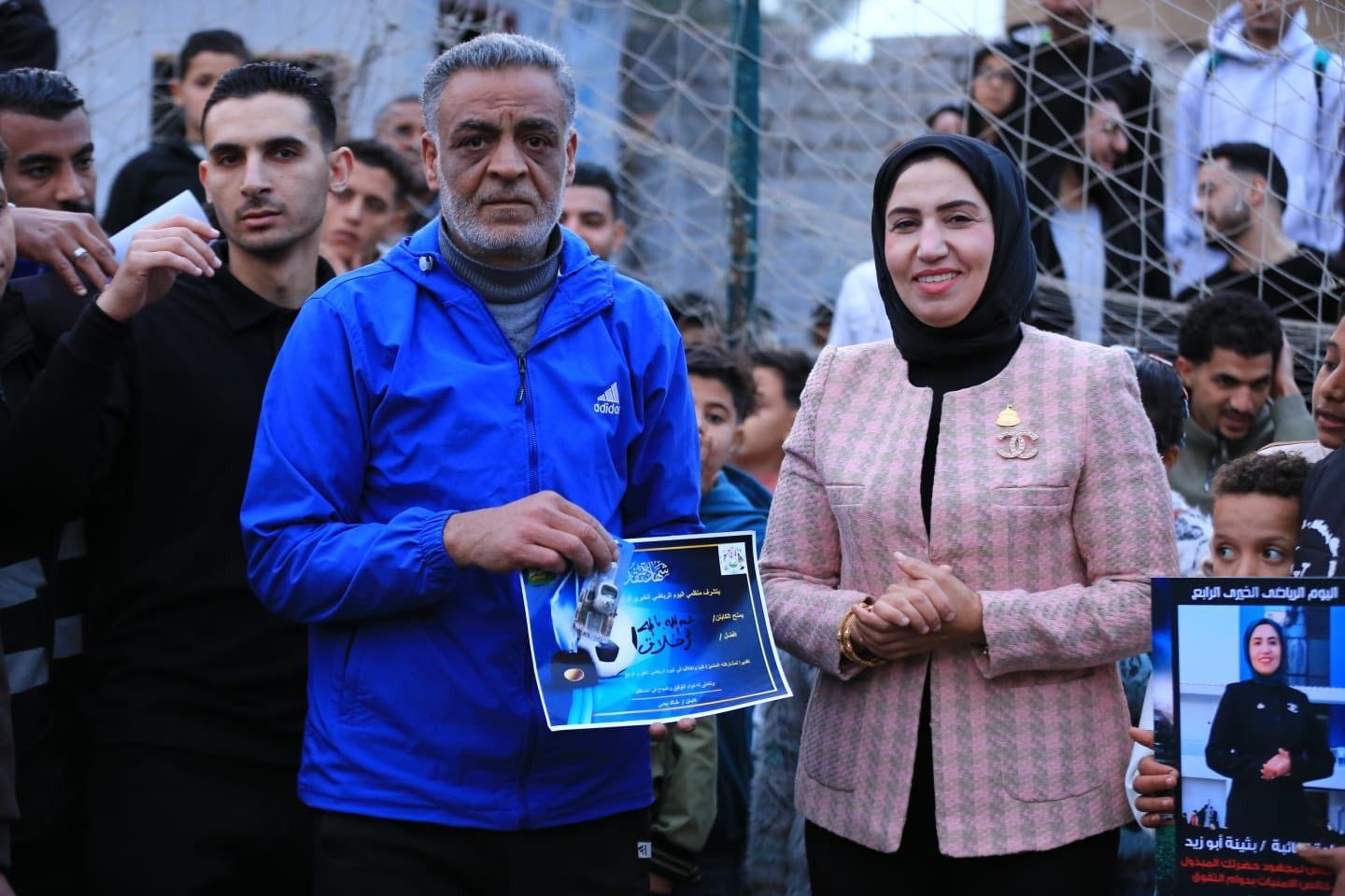 النائبة بثينة أبو زيد تشارك في اليوم الرياضي الخيري الرابع بسندوة وتؤكد دعمها للشباب - الخليج الان