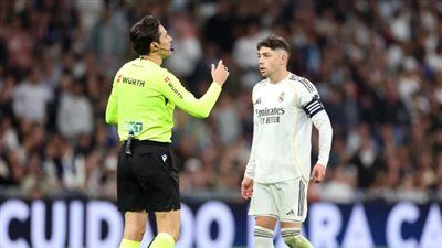 مدة غياب فيدي فالفيردي عن ريال مدريد بعد الطرد أمام أتلتيكو مدريد - الخليج الان