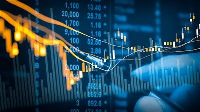 90 مليار جنيه .. قرارات حكومية لتعزيز استقرار الاقتصاد المحلي - الخليج الان