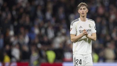 دين هويسن: جماهير البرنابيو تضغط علينا لكنها تمنحنا الثقة - الخليج الان