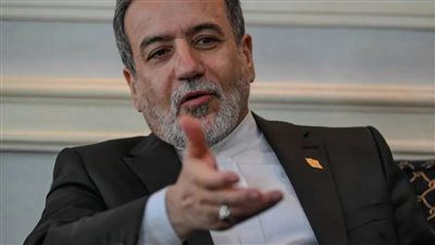 عراقجي يتوعد بـ"ثمن باهظ" بعد غارات أمريكية إسرائيلية استهدفت منشآت نووية وصناعية - الخليج الان