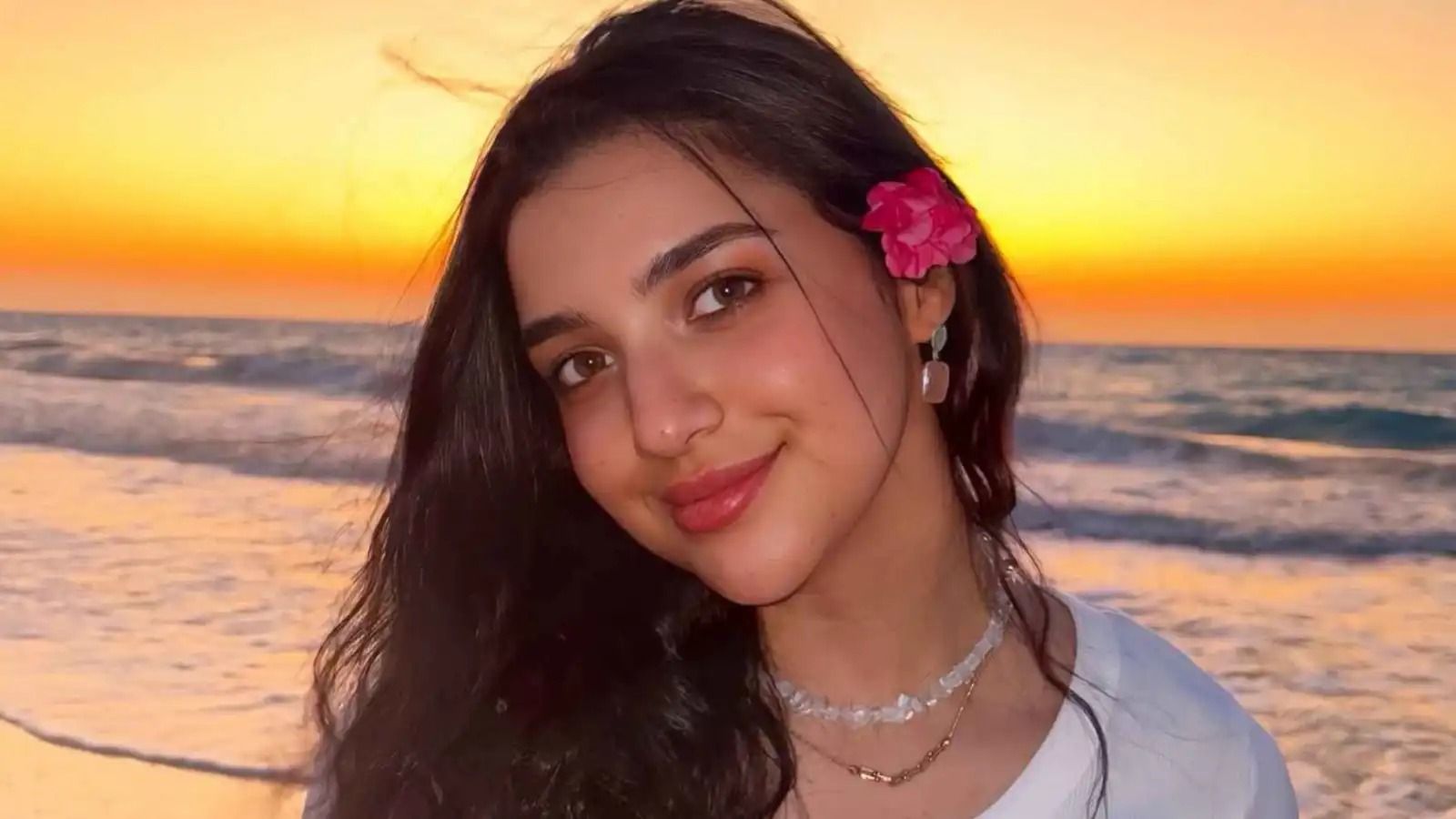 بسبب حادثة عربية.. كنزي مدبولي تعلن وفاة شقيقة زوجها فراس: كنتي ملاك يا حبيبتي - الخليج الان