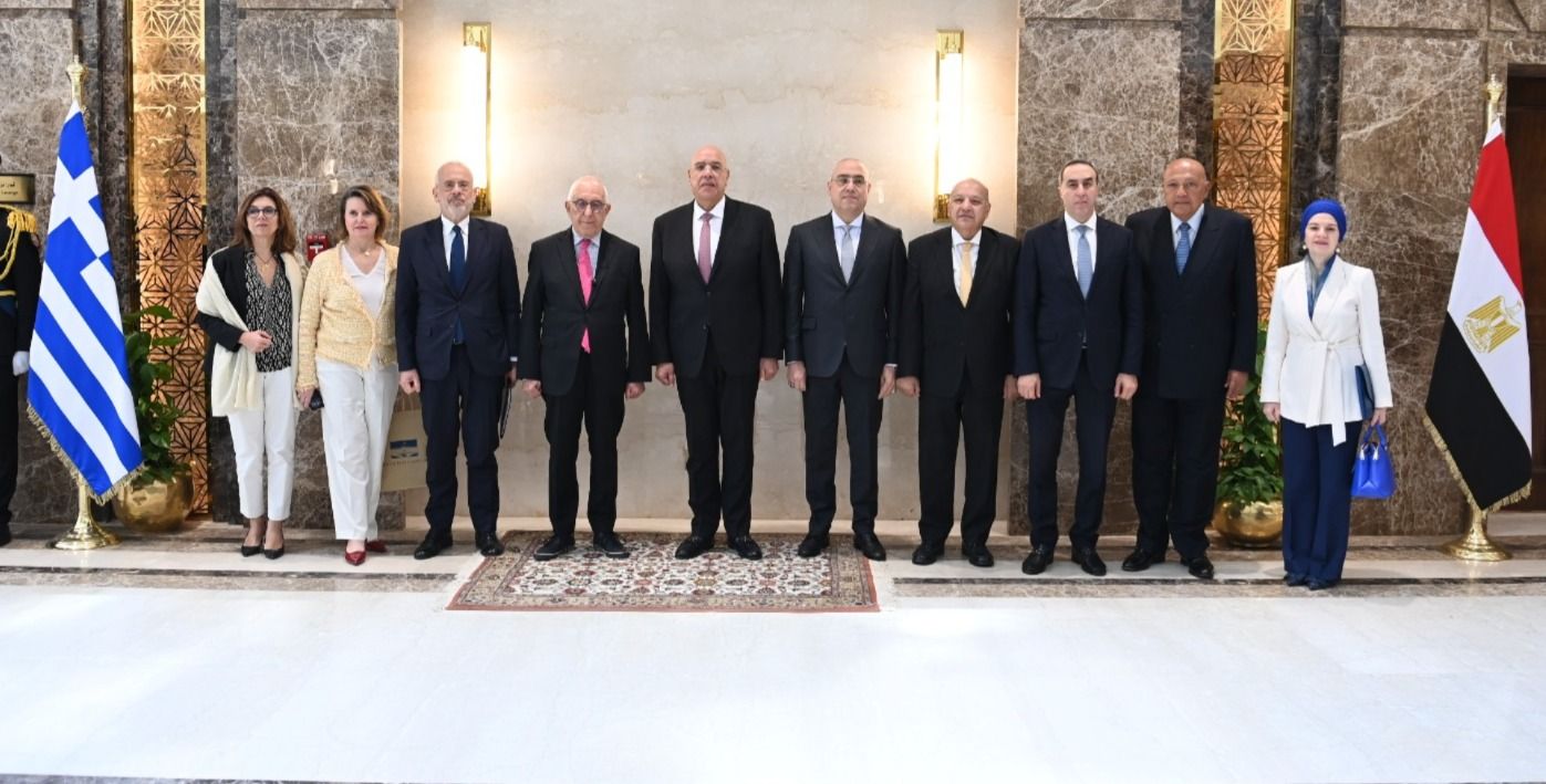 المستشار هشام بدوي يلتقي رئيس البرلمان اليوناني.. ويؤكد على تعزيز الشراكة الاستراتيجية بين البلدين - الخليج الان
