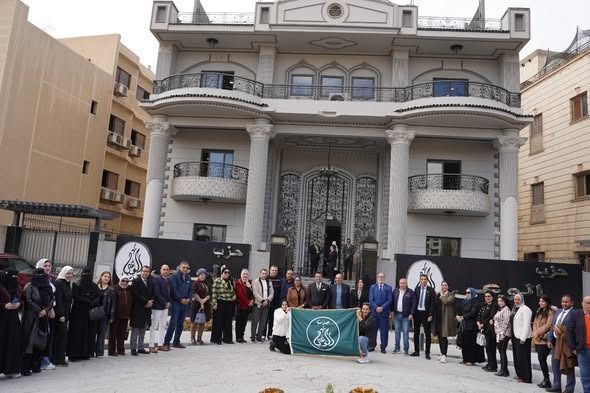 حزب الوعي يطلق «مدرسة الوعي» لتأهيل 600 كادر شاب وتدشين «برنامج القادة» - الخليج الان