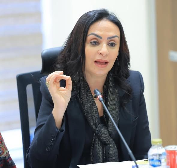 وزيرة التضامن تناقش تعديلات قانون حقوق الأشخاص ذوي الإعاقة وتعلن تسهيلات جديدة لحاملي بطاقة الخدمات المتكاملة - الخليج الان